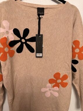 Aaeda Beige Floral Long Sleeve Sweater Top